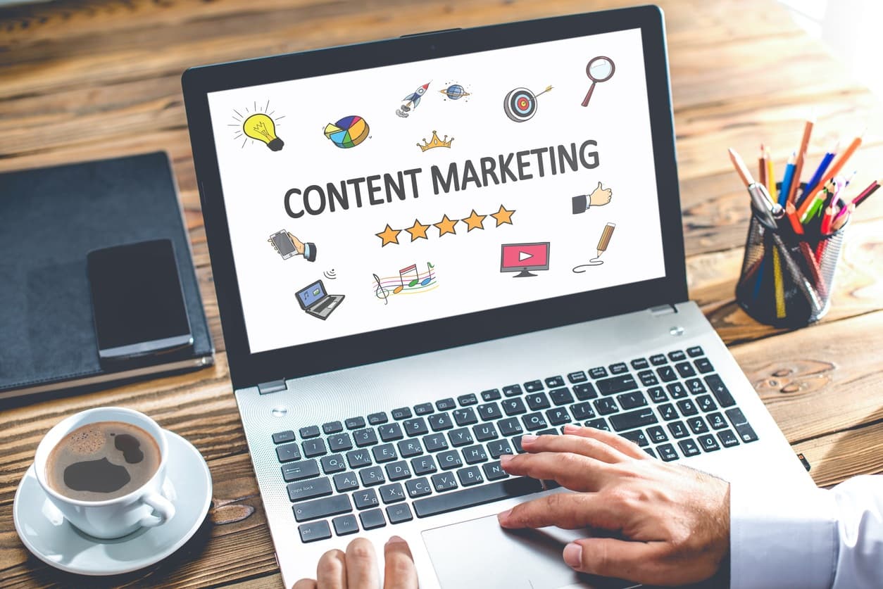 Content Marketing for Plastic Surgeons: A Strategy Built for the 8-Month Patient